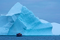 Night hike and cruise at Port Charcot on the western edge of the lemaire Channel