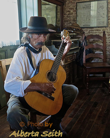 Oscar Eduardo Periera, gaucho at Estancia El Umbu de Areco